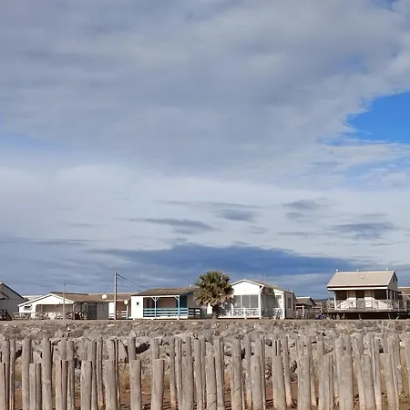 Le Du Qui Peche アパート